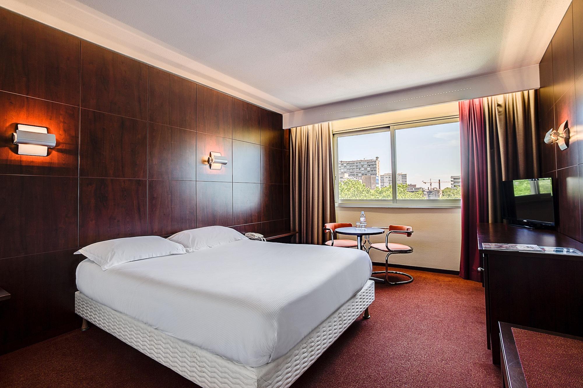 Des Congres Hotel
