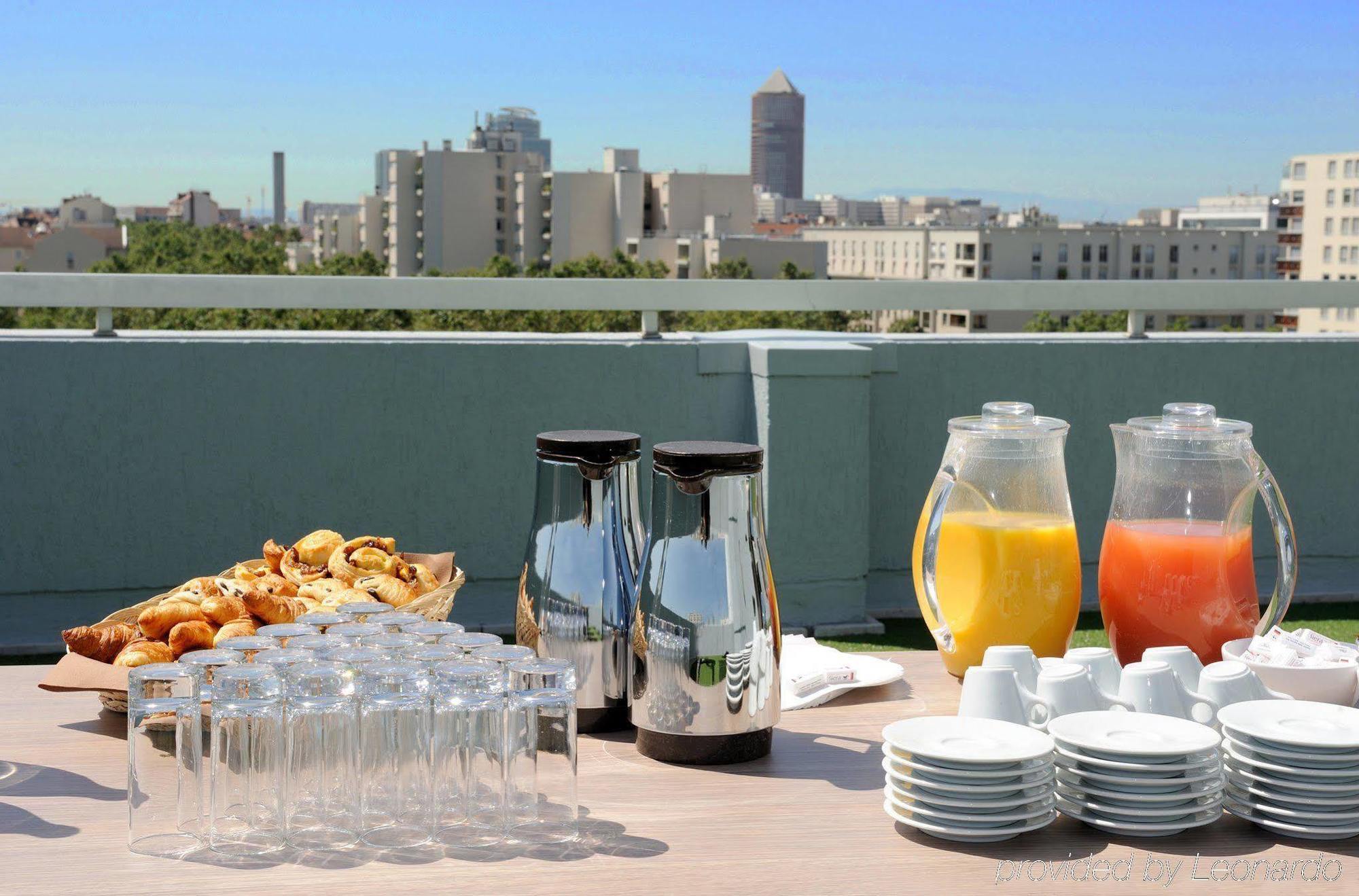 Des Congres Hotel 3*