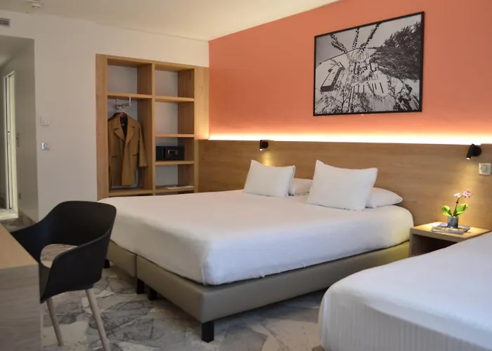 Hotel Des Congres