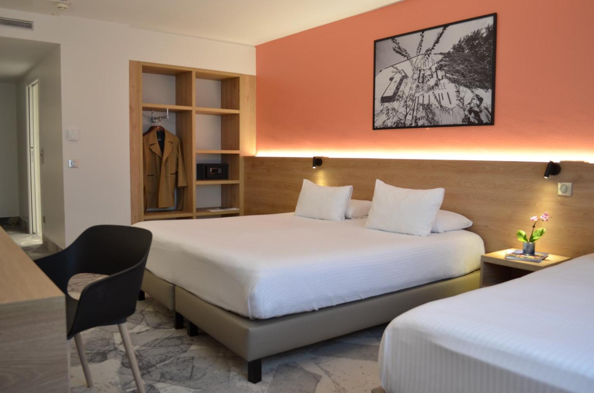 Des Congres Hotel 3*
