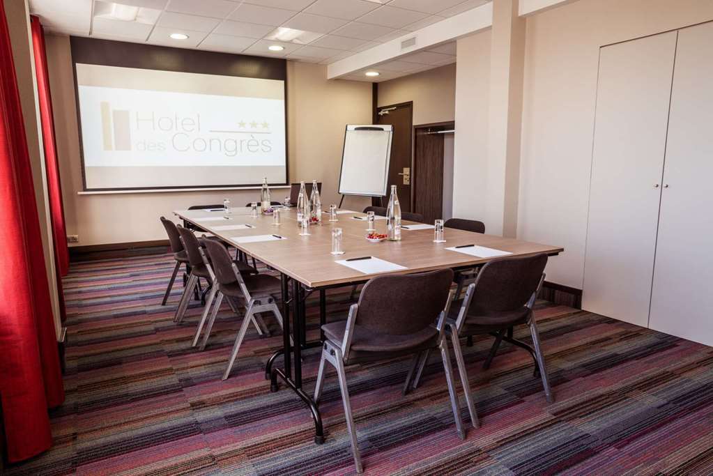 Des Congres Hotel 3*